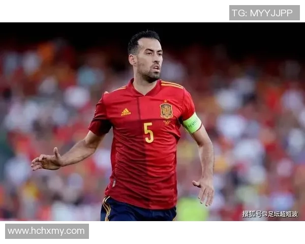 足球巨星净化历程：从争议到荣耀的蜕变与复兴之路